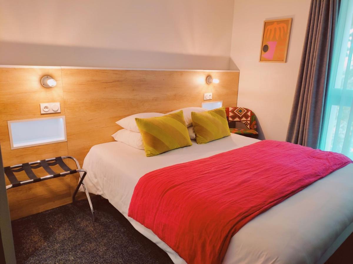 Hotel Le Collonges Tv Connecte Wifi Netflix Brive-la-Gaillarde Exterior foto